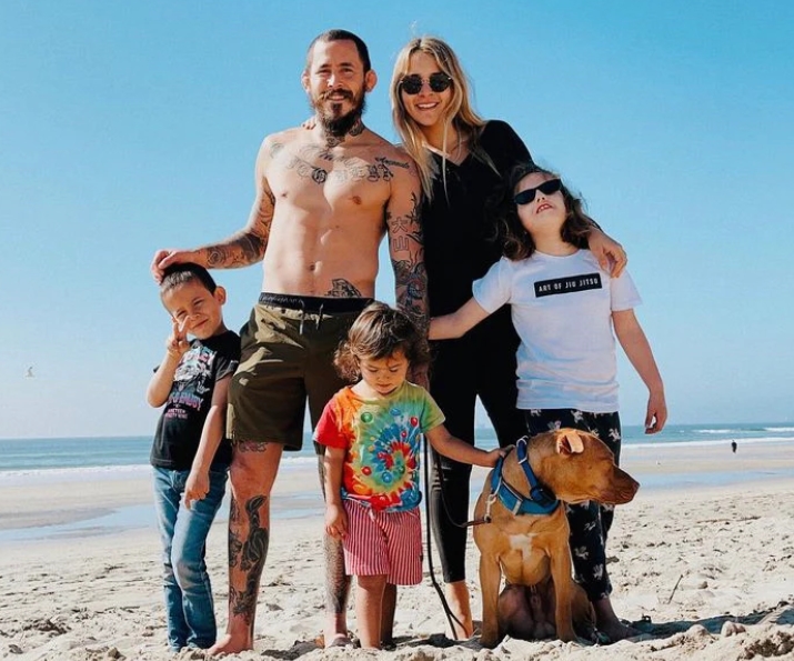 Marlon Vera with his wife and their kids
